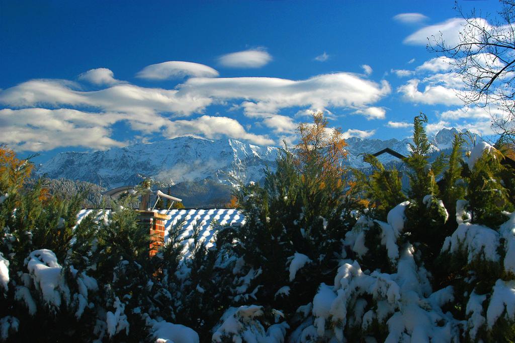 Apartamento Landhaus Alpenblick Garmisch-Partenkirchen Habitación foto